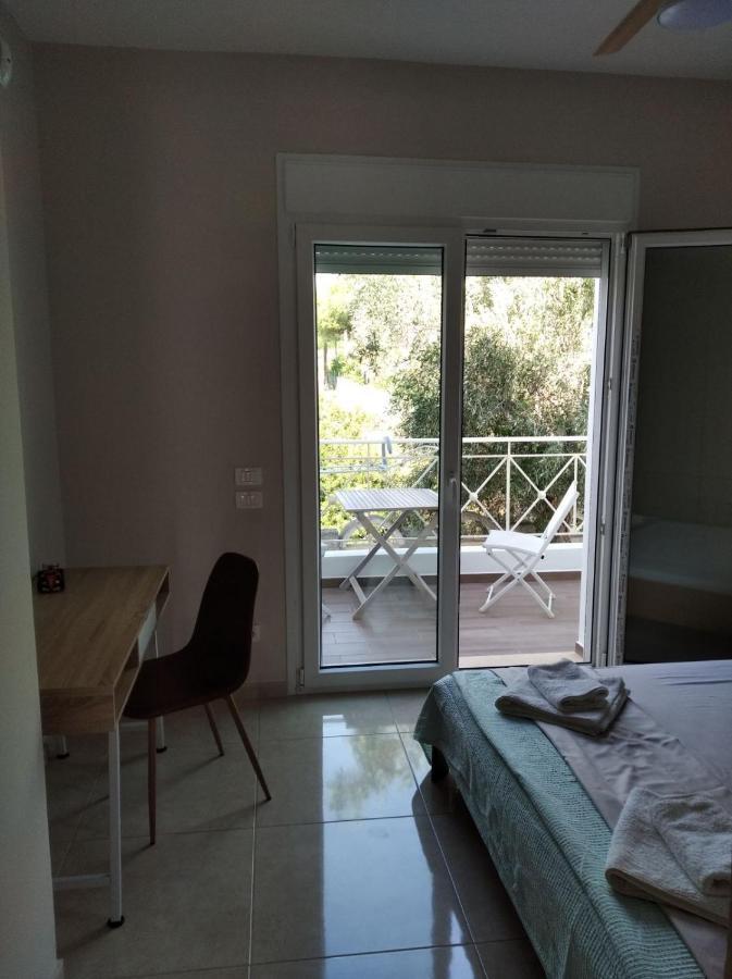 Cozy Villa Vita Lagonisi Kalivia Thorikou 외부 사진